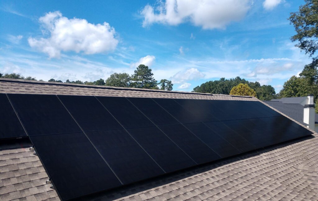 Solar Roofing Installers In Lawrence