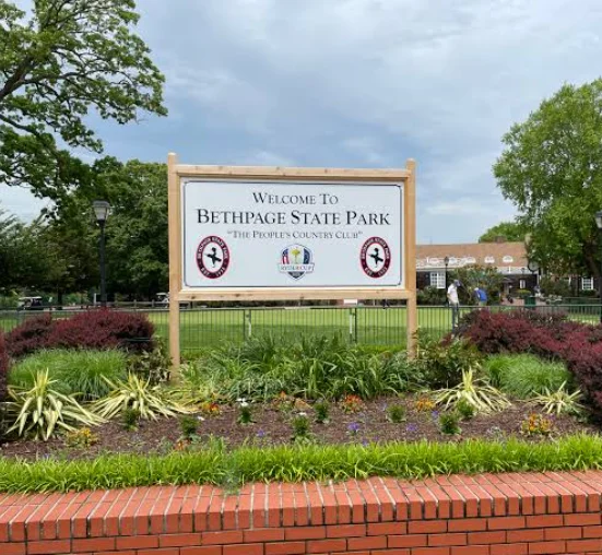 BETHPAGE STATE PARK